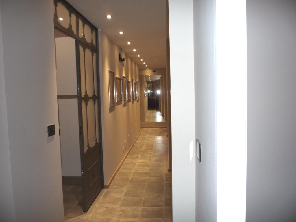 Madama Cristina Bed & Breakfast Torino Kültér fotó