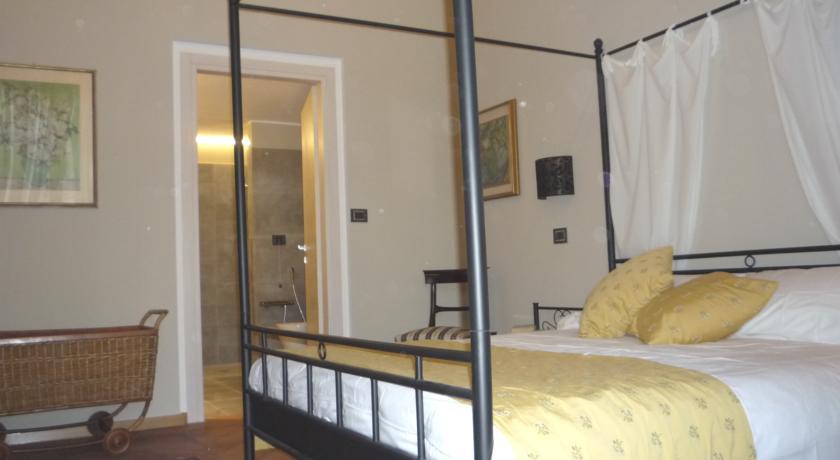 Madama Cristina Bed & Breakfast Torino Szoba fotó