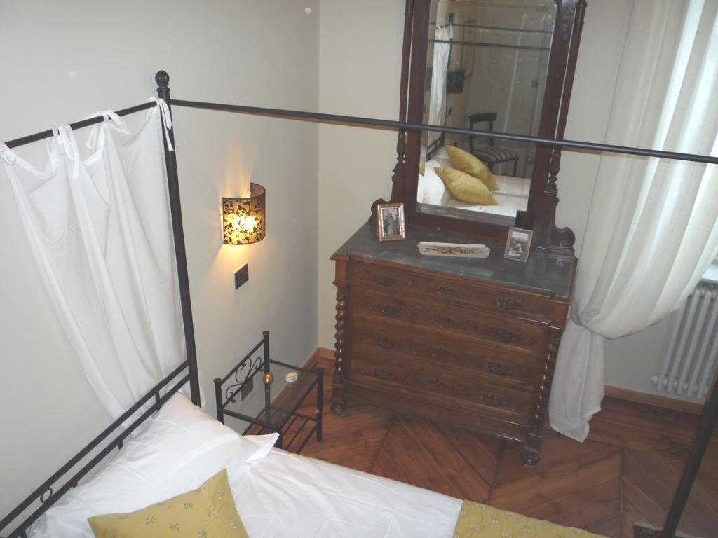 Madama Cristina Bed & Breakfast Torino Szoba fotó