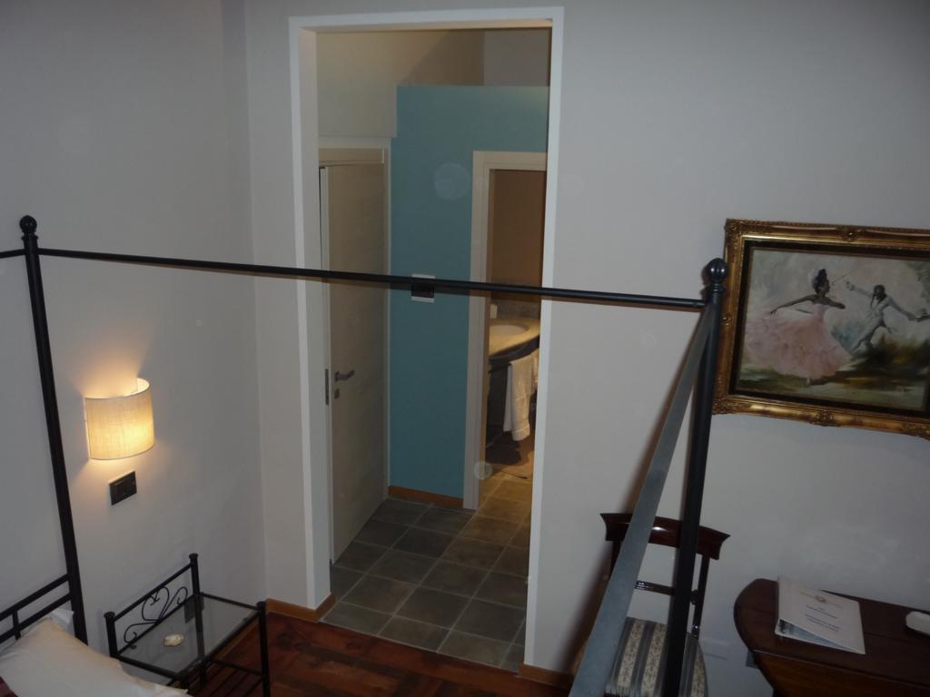 Madama Cristina Bed & Breakfast Torino Szoba fotó