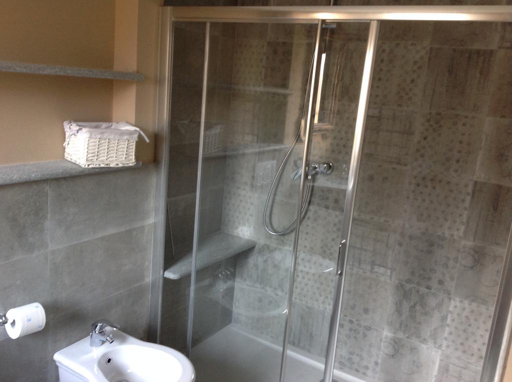 Madama Cristina Bed & Breakfast Torino Szoba fotó