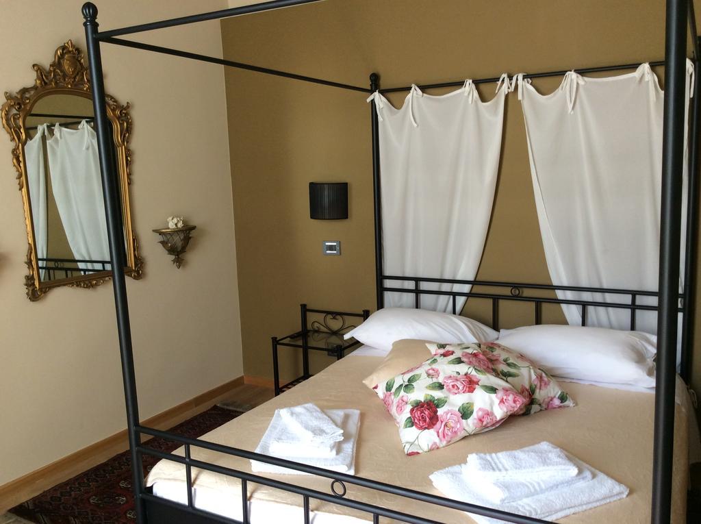 Madama Cristina Bed & Breakfast Torino Kültér fotó