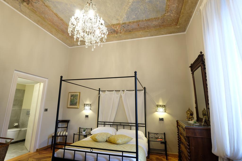 Madama Cristina Bed & Breakfast Torino Kültér fotó